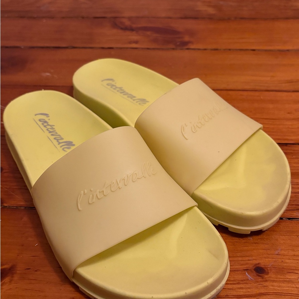 Yellow Lintervalle Slide Sandals Waterproof